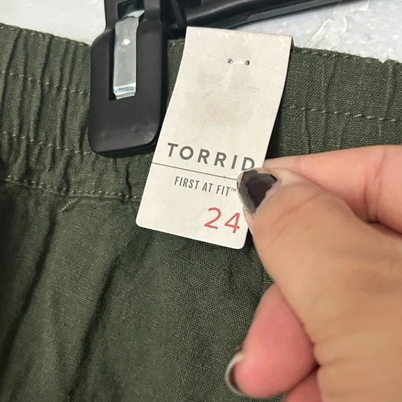 Torrid Olive Green Casual Shorts - Picture 7 of 7